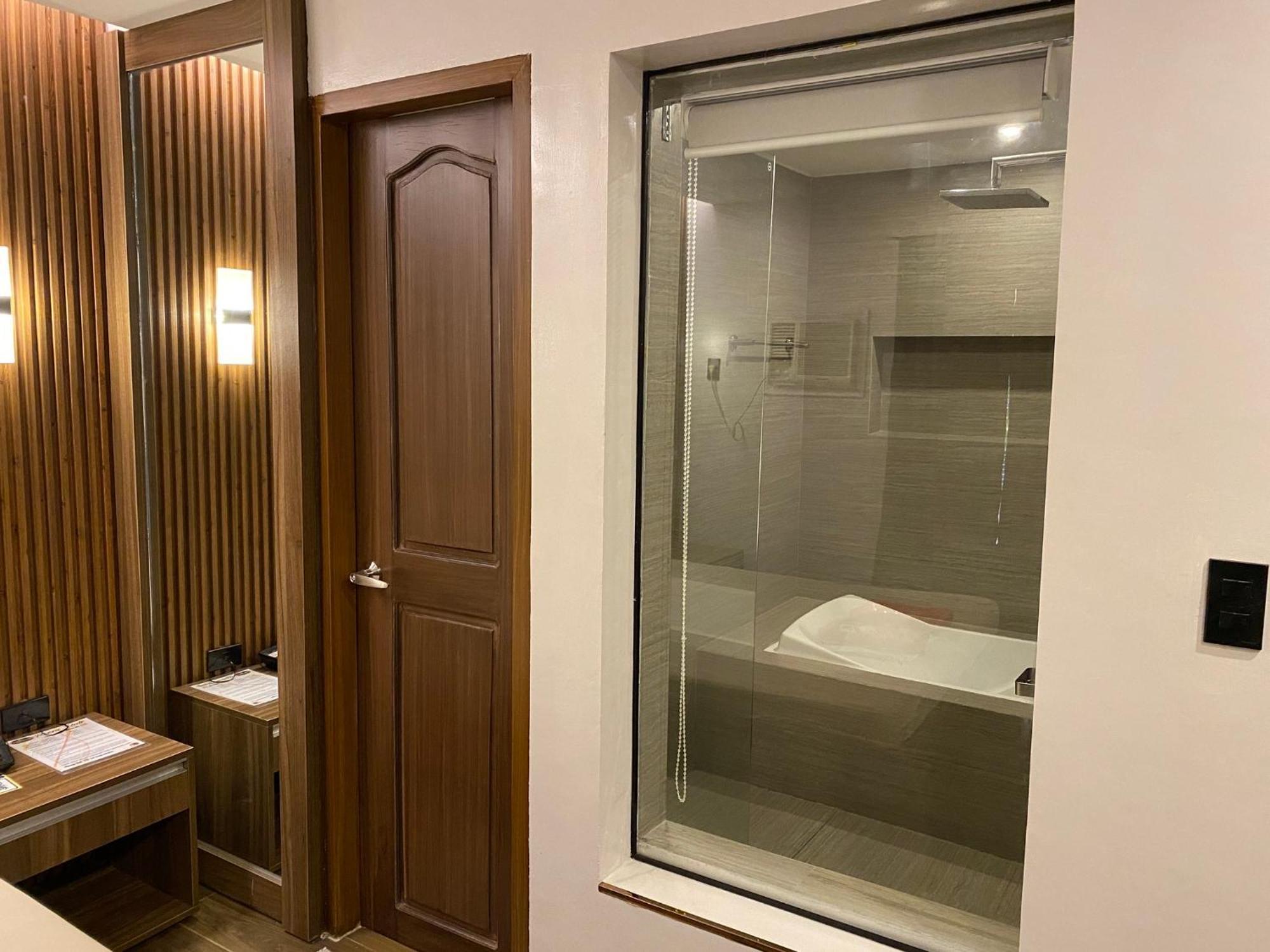 El Vistra Traveller'S Inn Calumpit المظهر الخارجي الصورة